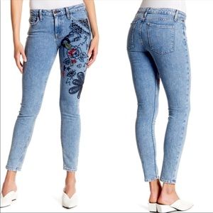 AO.LA Embroidered skinny jeans